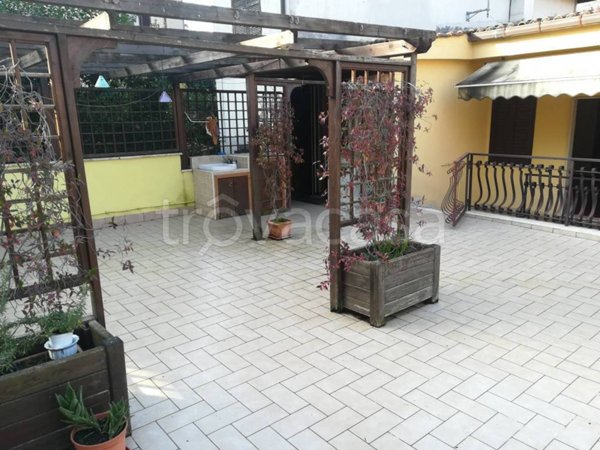 casa indipendente in vendita a Monterotondo