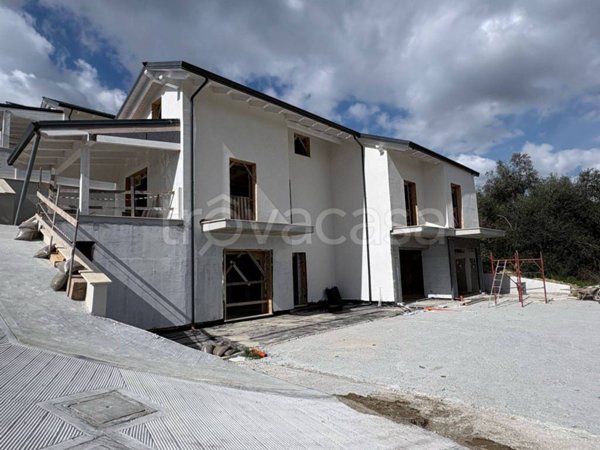 casa indipendente in vendita a Monterotondo