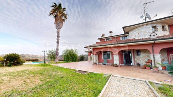 casa indipendente in vendita a Monterotondo