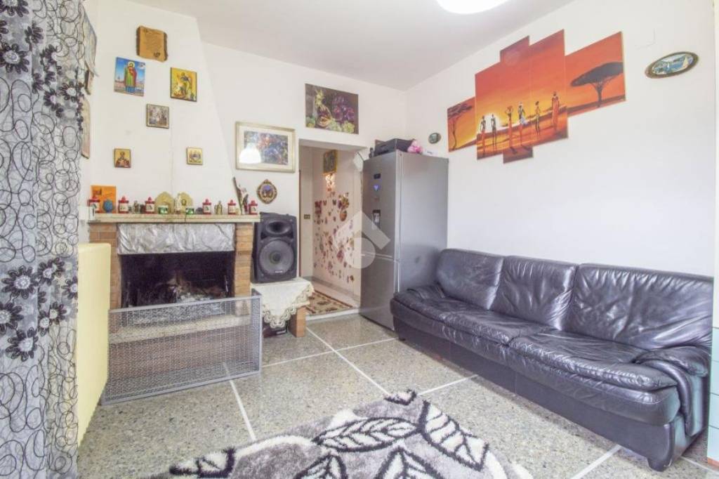 appartamento in vendita a Monterotondo in zona Stazione