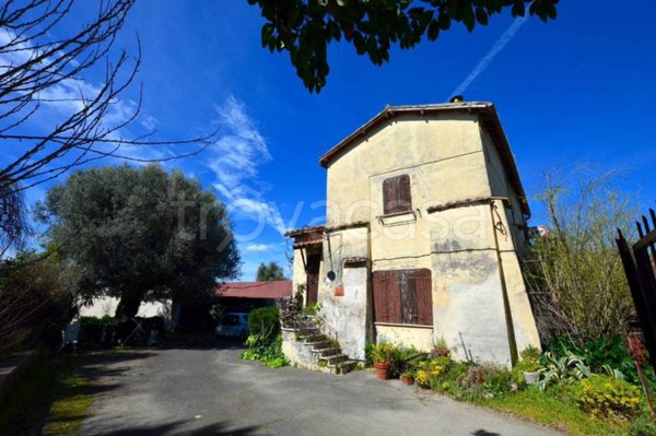 casa indipendente in vendita a Monterotondo in zona San Martino