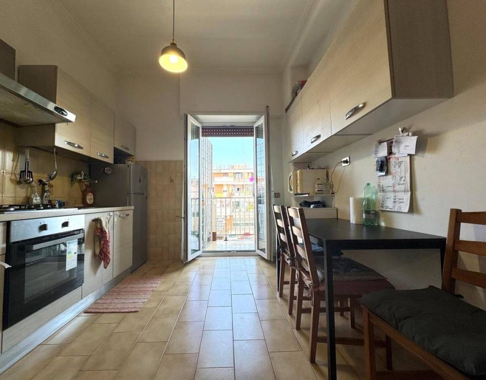 appartamento in vendita a Monterotondo in zona Stazione