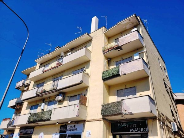 appartamento in vendita a Monterotondo in zona Stazione