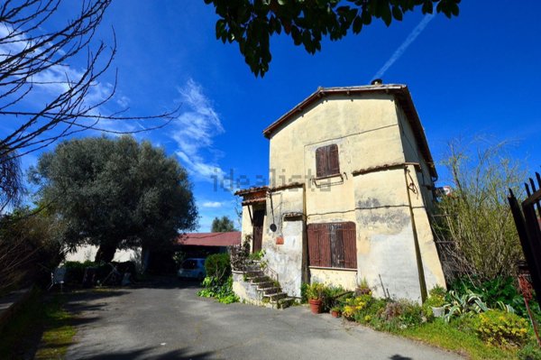 casa indipendente in vendita a Monterotondo