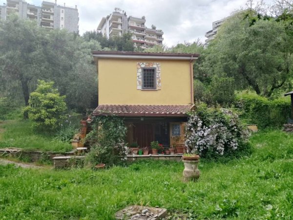 casa indipendente in vendita a Monterotondo
