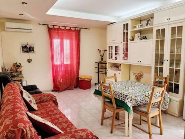 casa indipendente in vendita a Monterotondo in zona Stazione