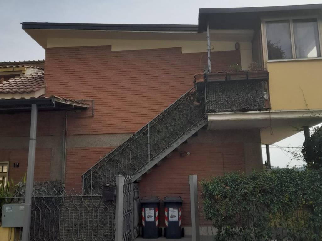 appartamento in vendita a Monterotondo in zona Stazione