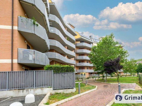 appartamento in vendita a Monterotondo in zona Stazione
