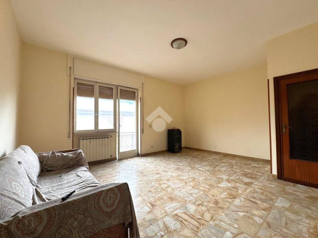 appartamento in vendita a Monterotondo in zona Stazione