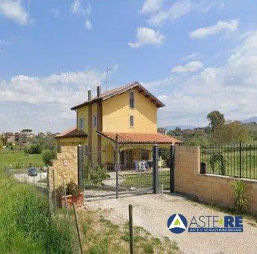 casa indipendente in vendita a Monterotondo in zona San Martino