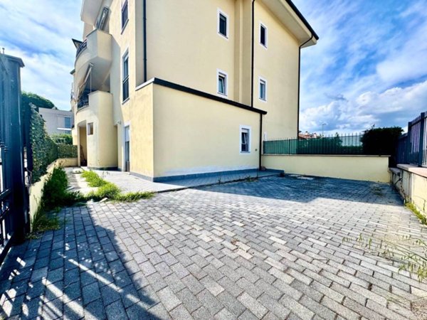 appartamento in vendita a Monterotondo in zona Stazione