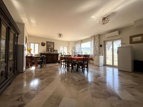 casa indipendente in vendita a Monterotondo