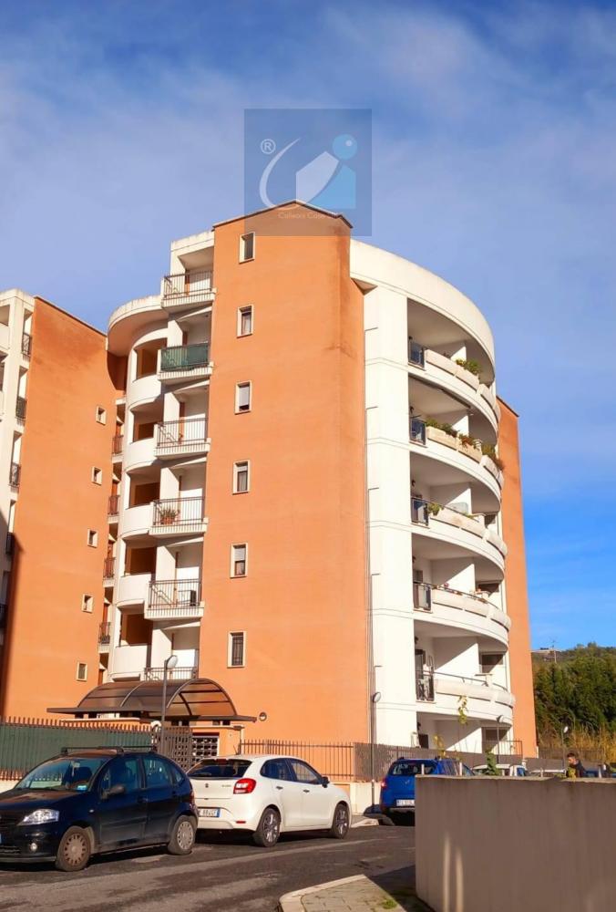 appartamento in vendita a Monterotondo in zona Stazione