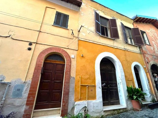 casa indipendente in vendita a Monterotondo