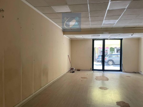 locale commerciale in affitto a Monterotondo