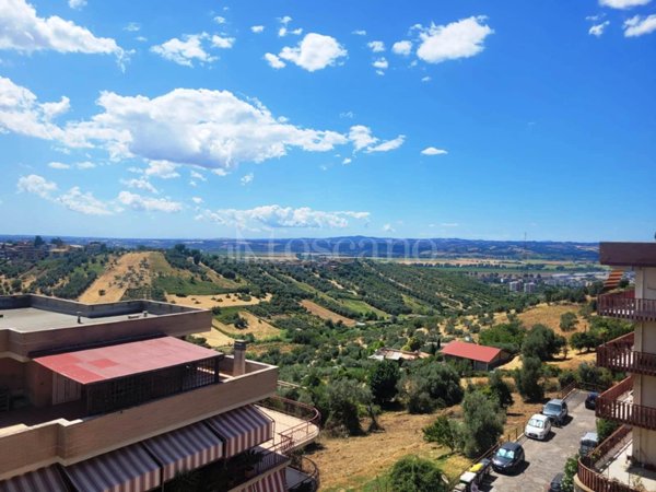 appartamento in vendita a Monterotondo in zona San Martino