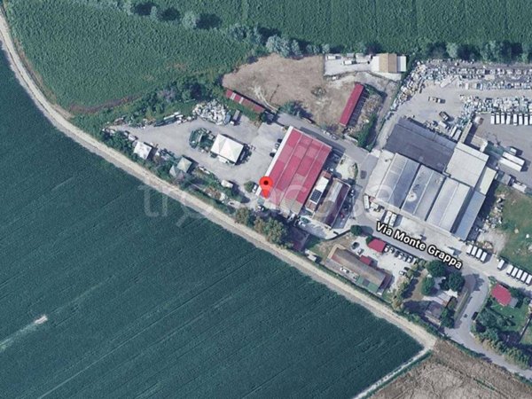 negozio in vendita a Monterotondo in zona Stazione