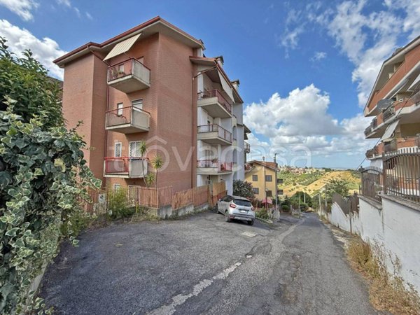 appartamento in vendita a Monterotondo in zona San Martino