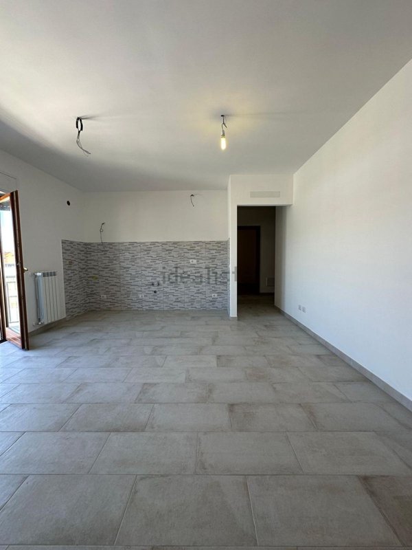 appartamento in vendita a Monterotondo in zona Stazione