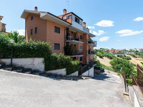 appartamento in vendita a Monterotondo