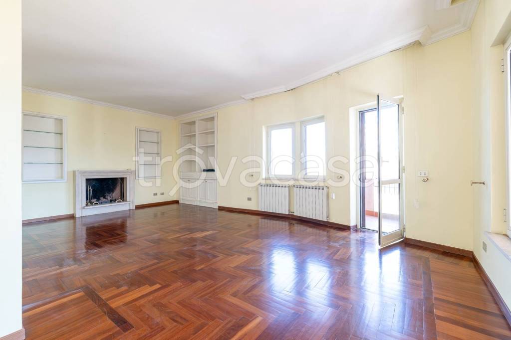 appartamento in vendita a Monterotondo in zona San Martino