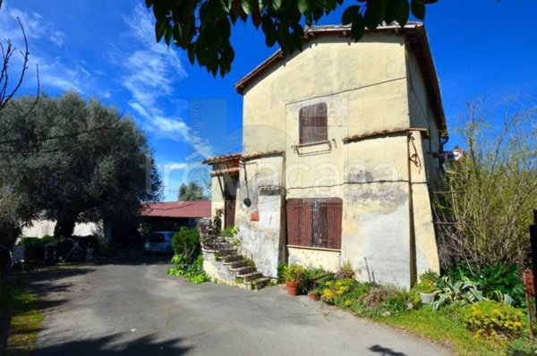 casa indipendente in vendita a Monterotondo