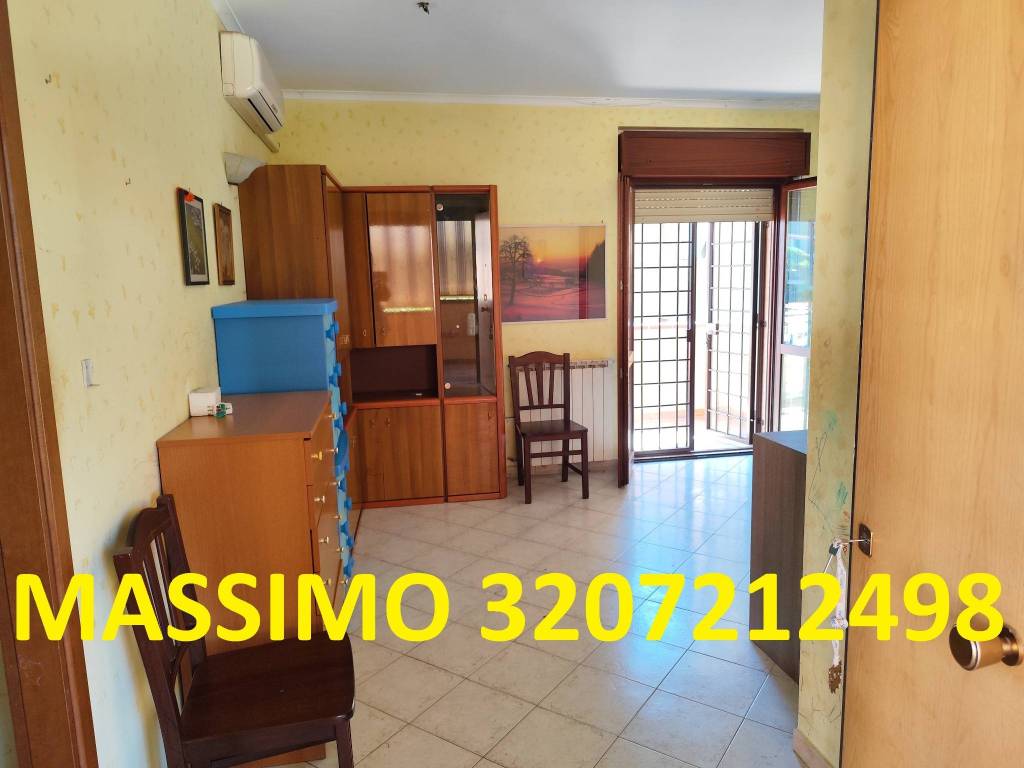 appartamento in vendita a Monterotondo in zona Stazione