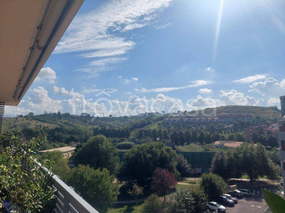 appartamento in vendita a Monterotondo in zona Stazione