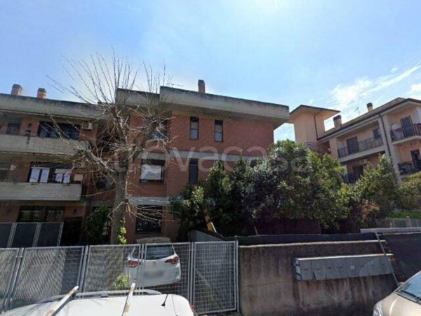 appartamento in vendita a Monterotondo in zona Stazione