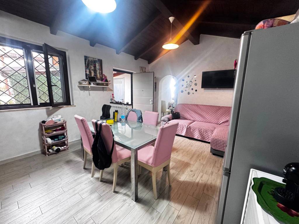 appartamento in vendita a Monterotondo in zona Stazione