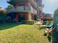 appartamento in vendita a Monterotondo in zona Stazione