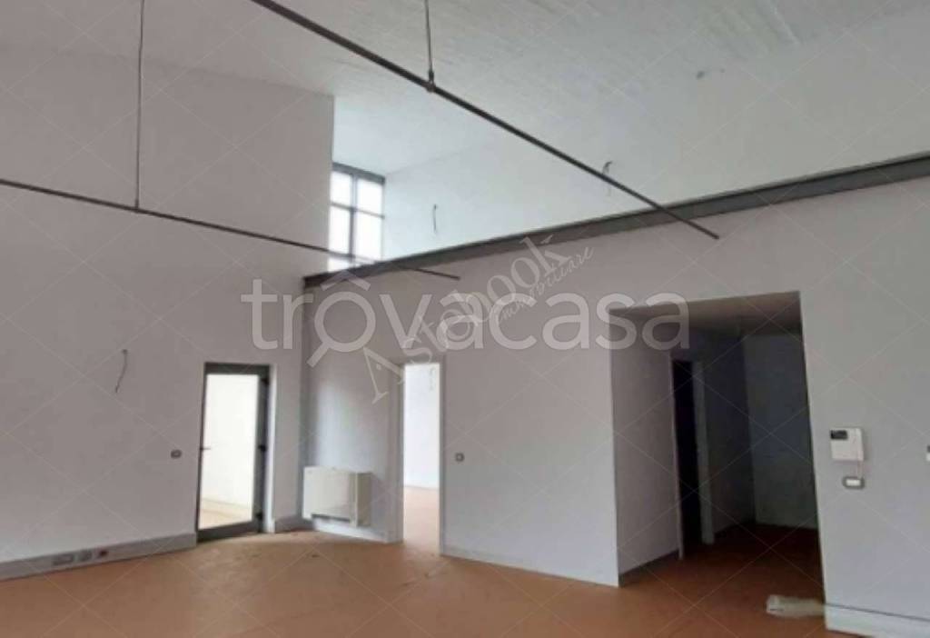 appartamento in vendita a Monterotondo in zona Stazione