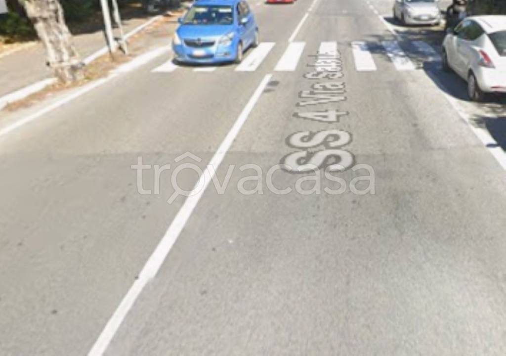 appartamento in vendita a Monterotondo in zona Stazione