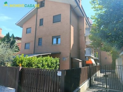 appartamento in vendita a Monterotondo in zona Stazione