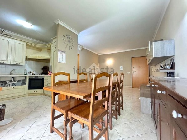 appartamento in vendita a Monterotondo in zona Stazione