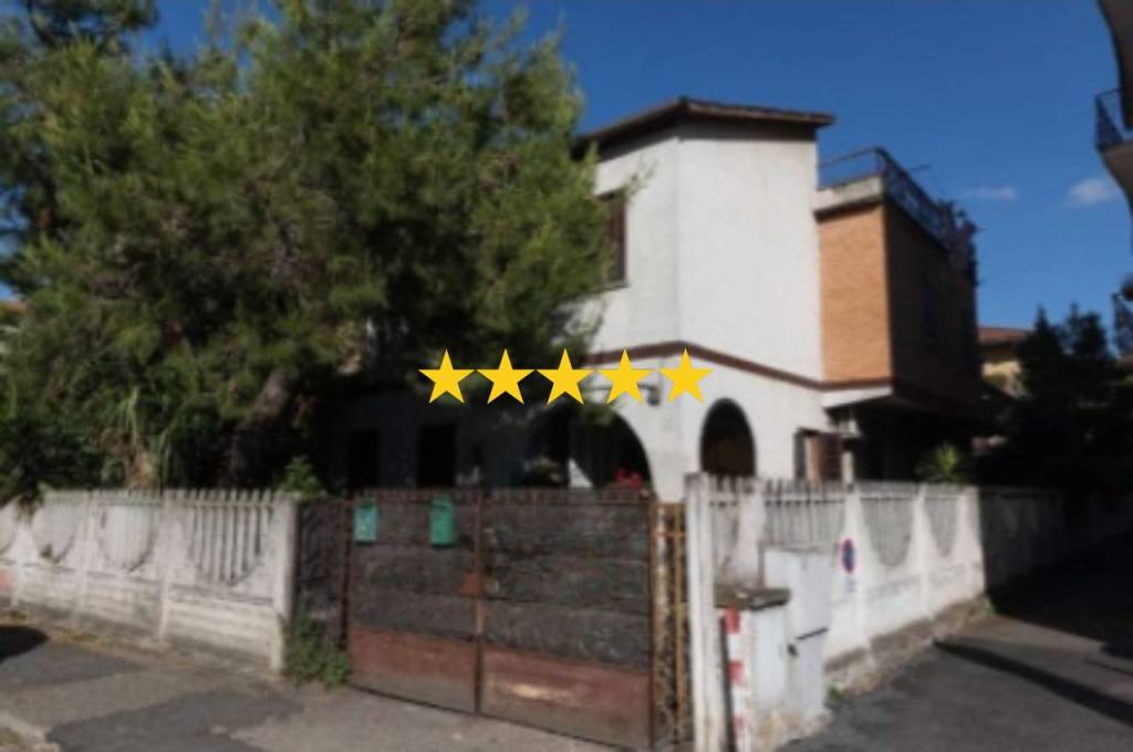 appartamento in vendita a Monterotondo in zona Stazione