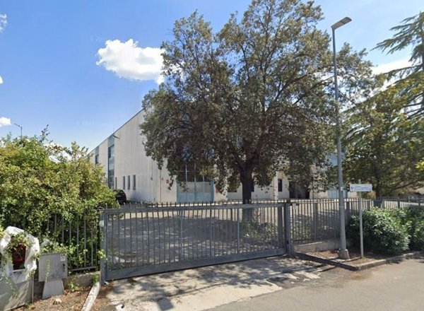 capannone in vendita a Monterotondo