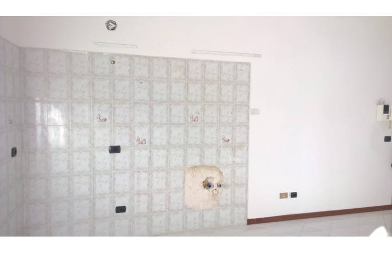 appartamento in vendita a Monterotondo in zona Stazione