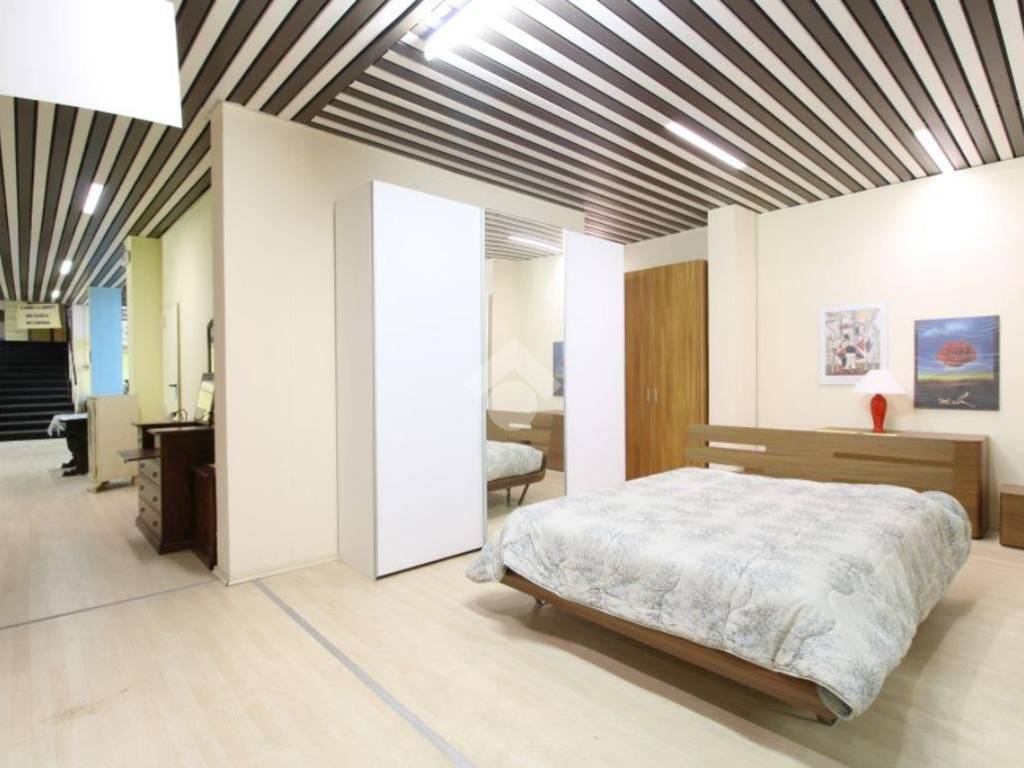 locale commerciale in vendita a Monterotondo in zona San Martino