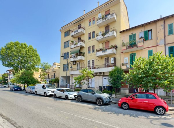 appartamento in vendita a Monterotondo in zona Stazione