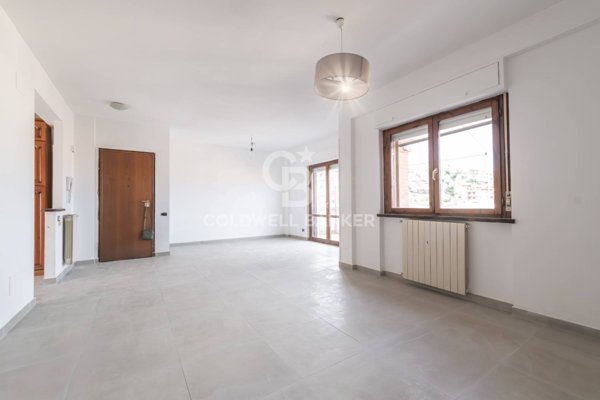 appartamento in vendita a Monterotondo in zona Stazione