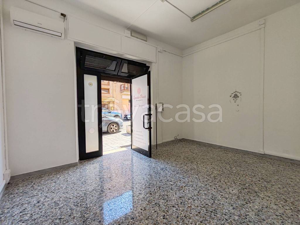 appartamento in vendita a Monterotondo in zona Stazione
