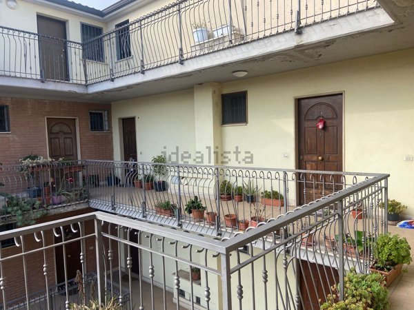 appartamento in vendita a Monterotondo in zona Stazione