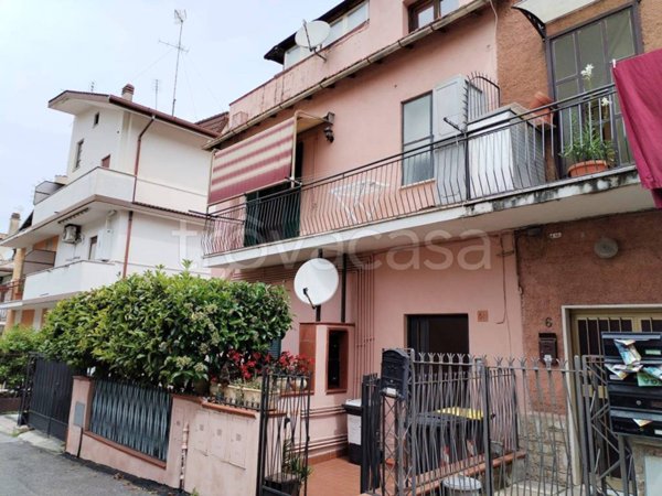 appartamento in affitto a Monterotondo in zona Stazione