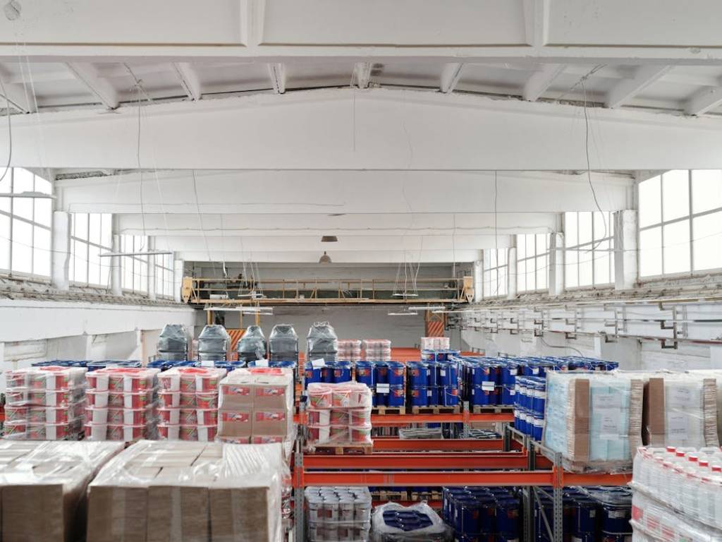 locale commerciale in vendita a Monterotondo in zona Stazione