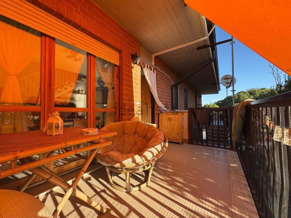 appartamento in vendita a Monterotondo in zona Stazione