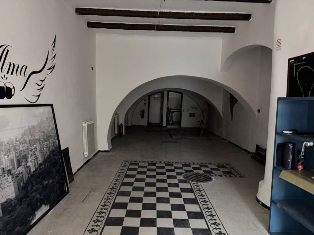 negozio in vendita a Monterotondo