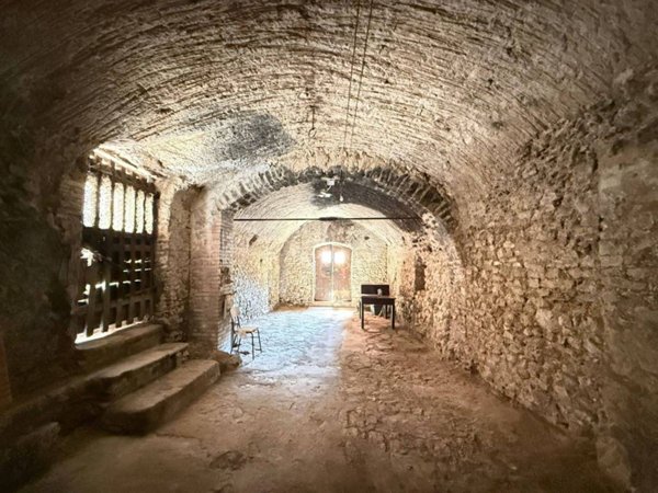 locale di sgombero in vendita a Monterotondo