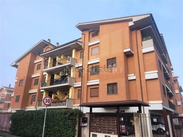 appartamento in vendita a Monterotondo in zona Stazione