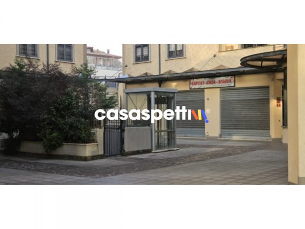 locale commerciale in vendita a Monterotondo in zona Cerqueto